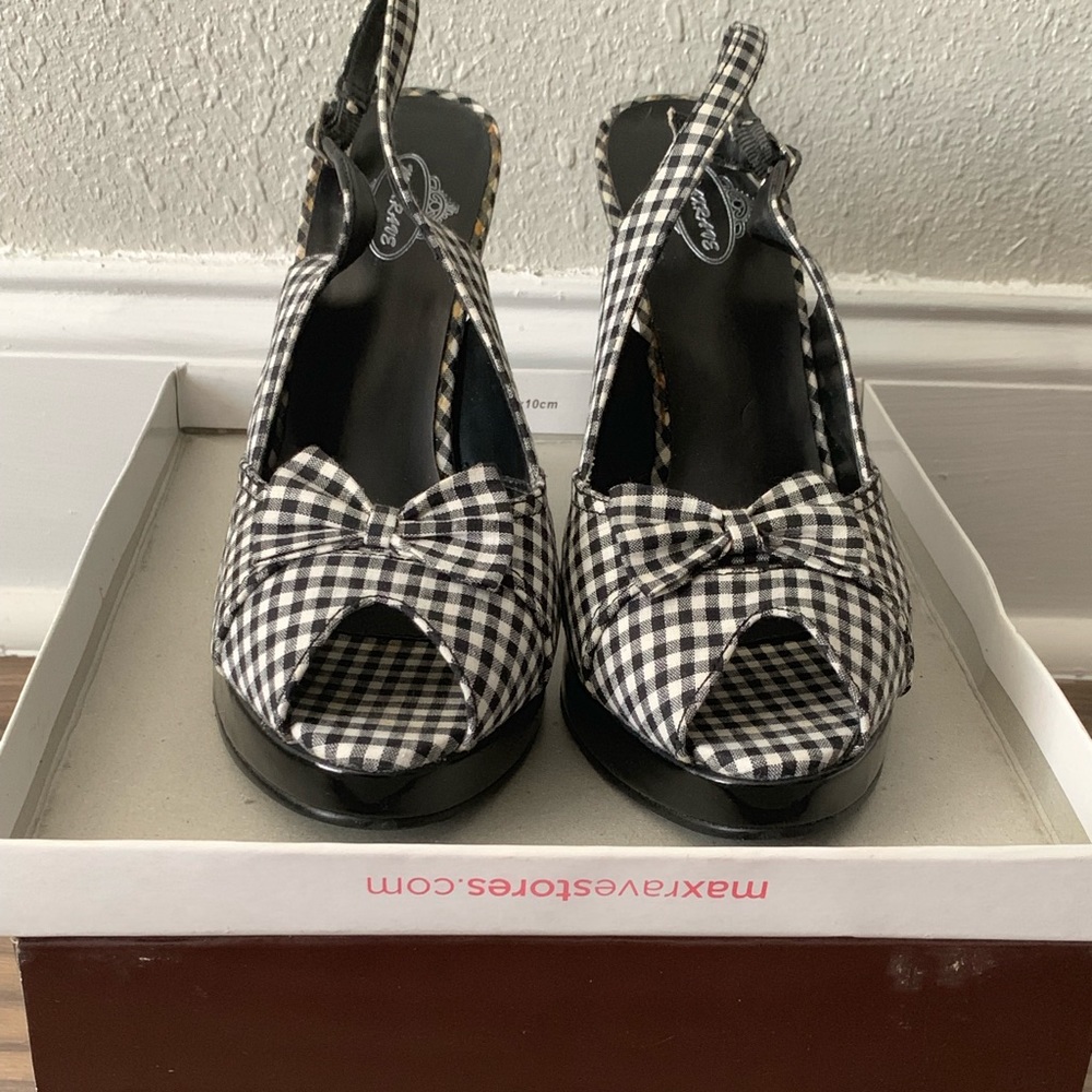 Checkered Fashion Heel